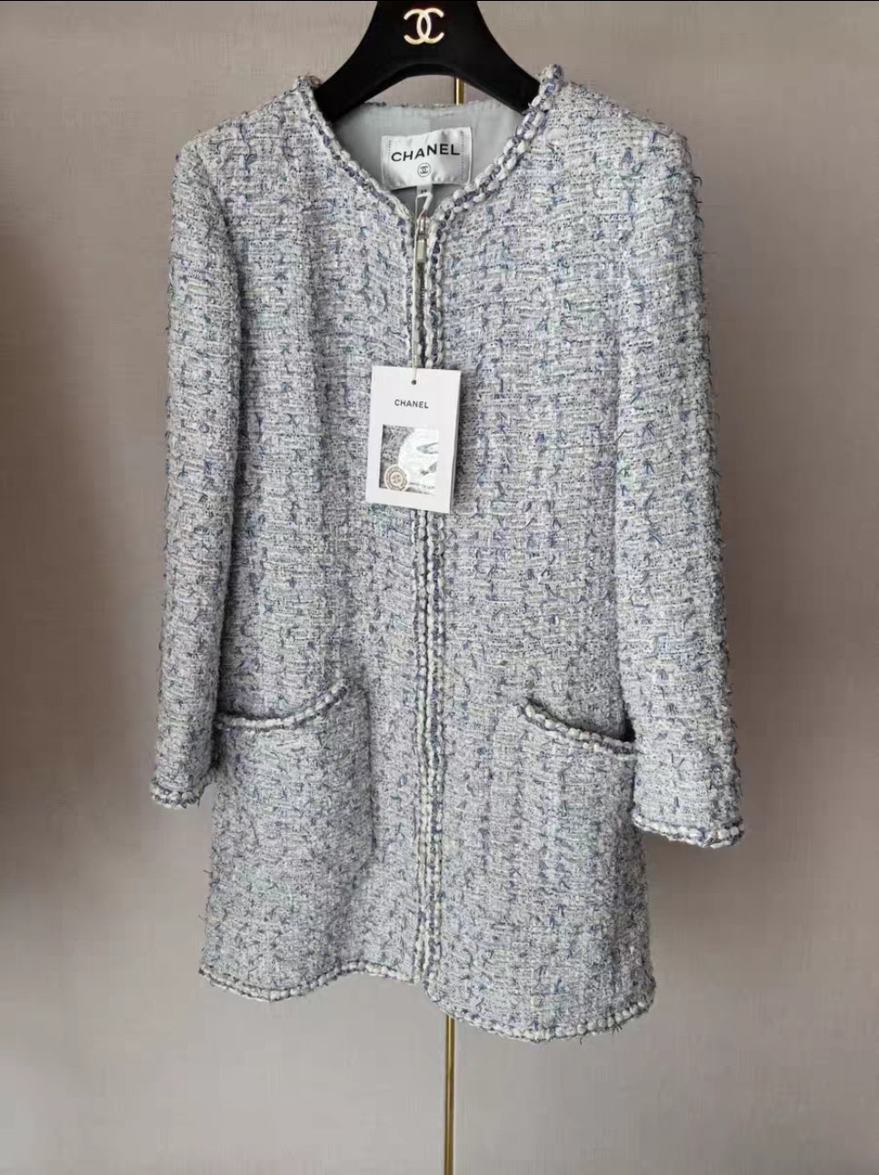 Chanel veste tweed neuf avec étiquette