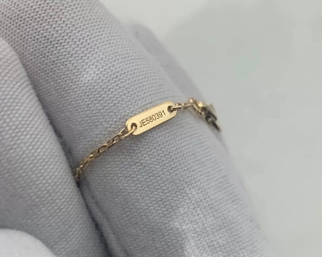 Van Cleef & Arpels bracelet