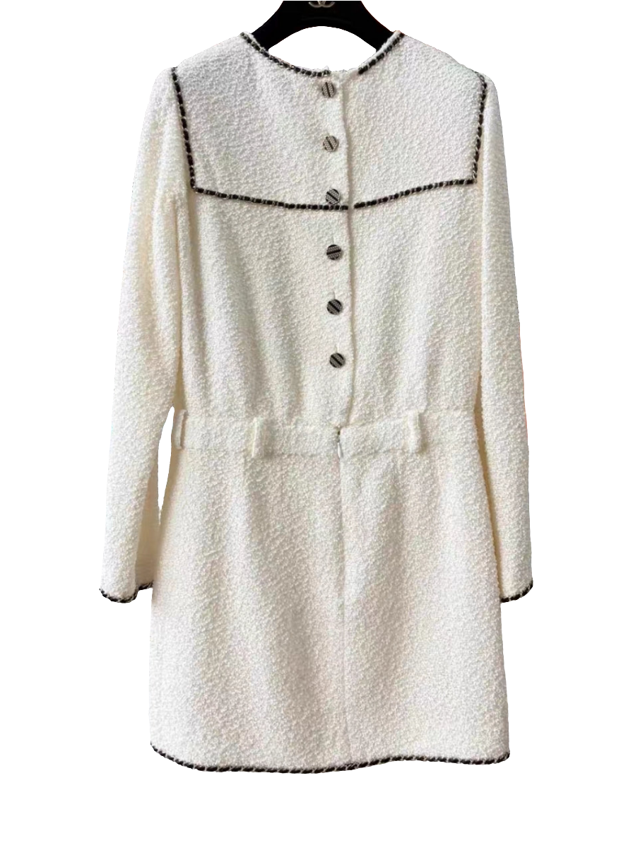 Chanel robe collection 19A