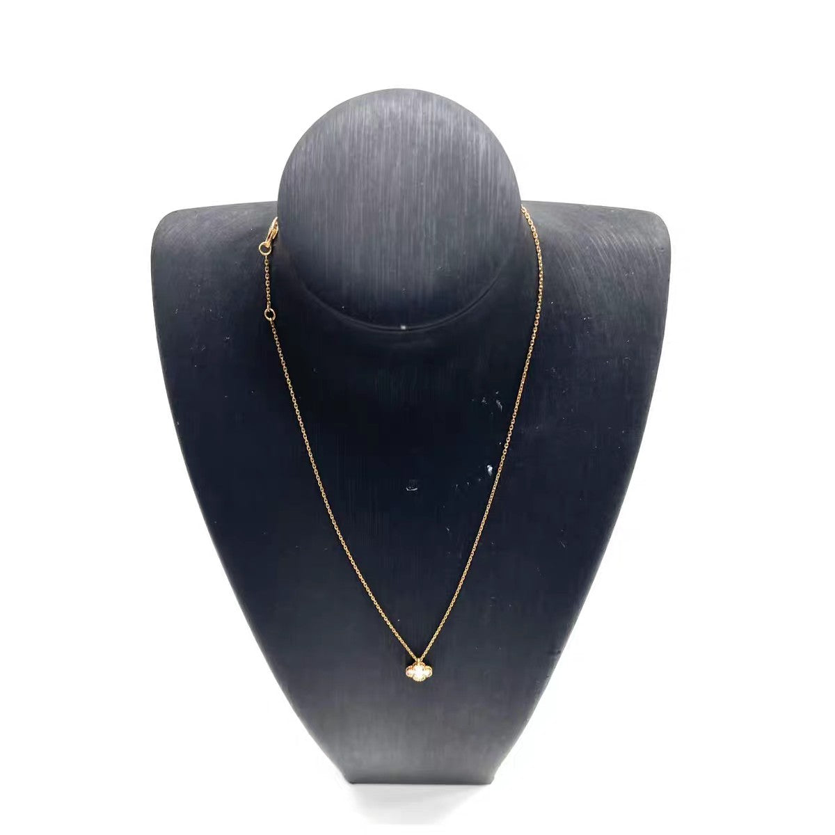 Van cleef &Arpels Sweet Alhambra collier