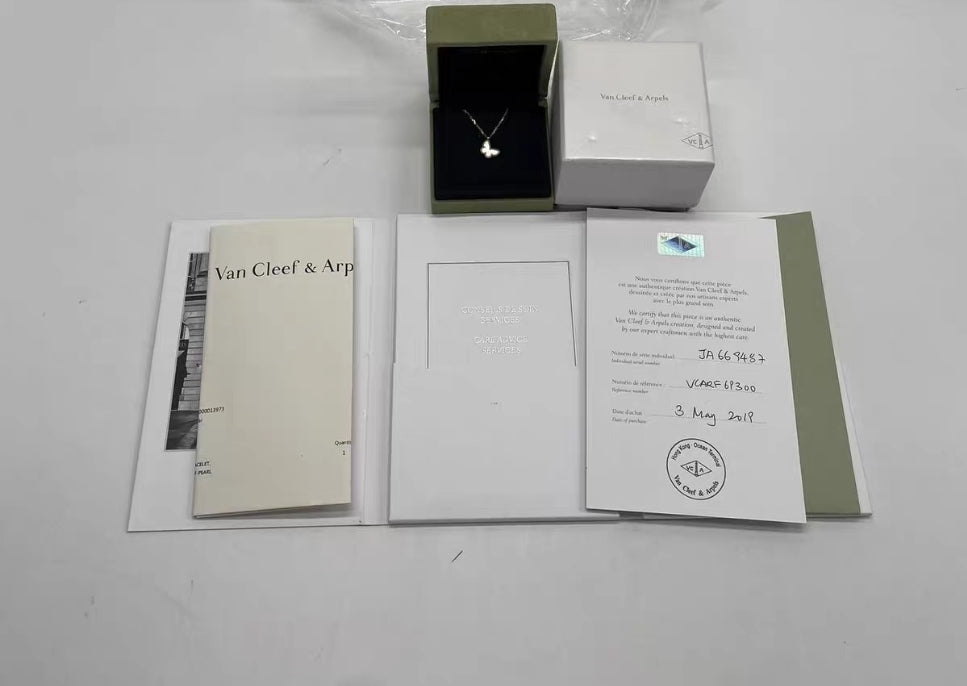 Van cleef & Arpels Sweet Alhambra collier