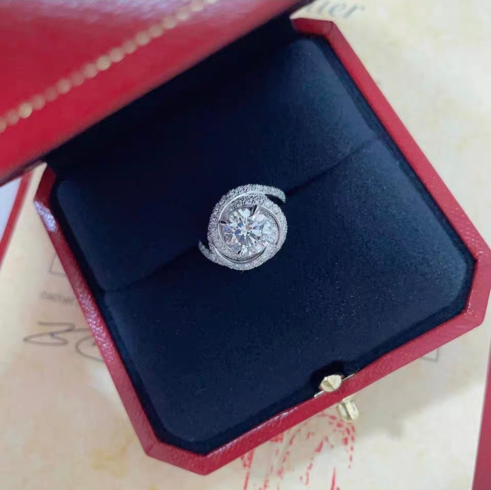 Cartier TRINITY RUBAN bague en diamant