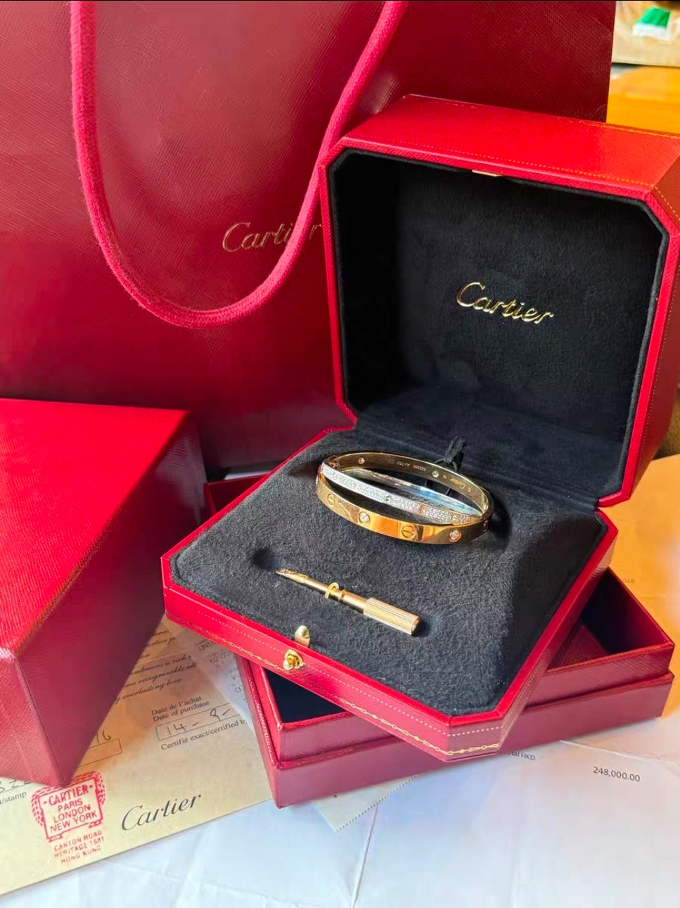 Cartier bracelet love