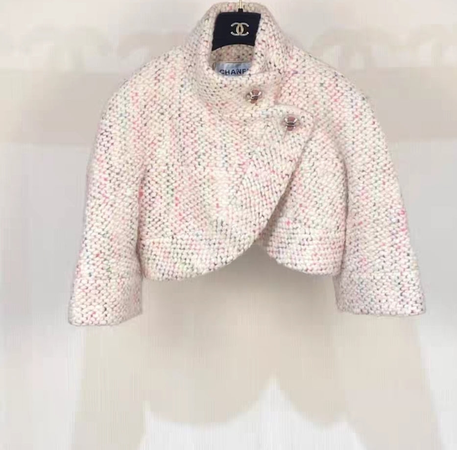 Chanel blazer courte