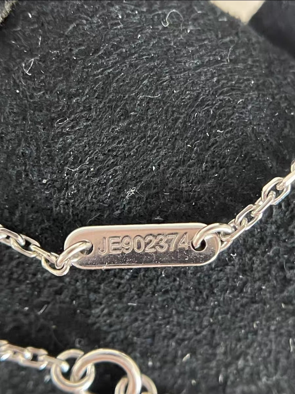 Van cleef& Arpels sweet Alhambra collier diamants