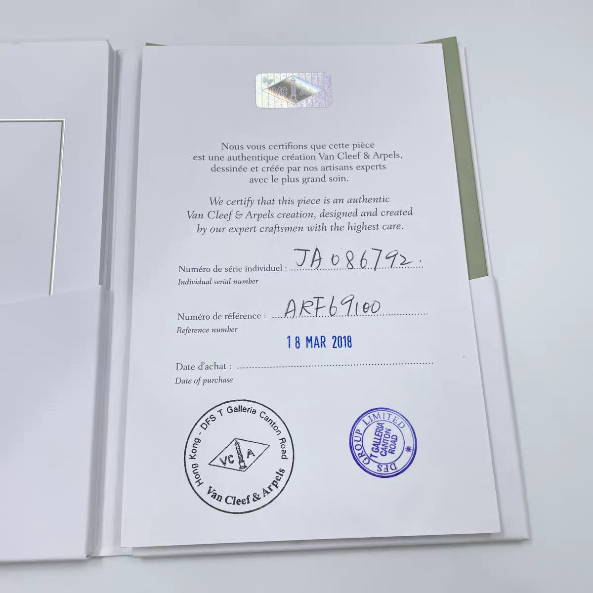 Van cleef &Arpels Sweet Alhambra collier