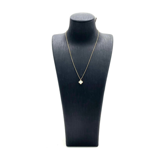 Van Cleef & Arpels collier en nacre Sweet Alhambra