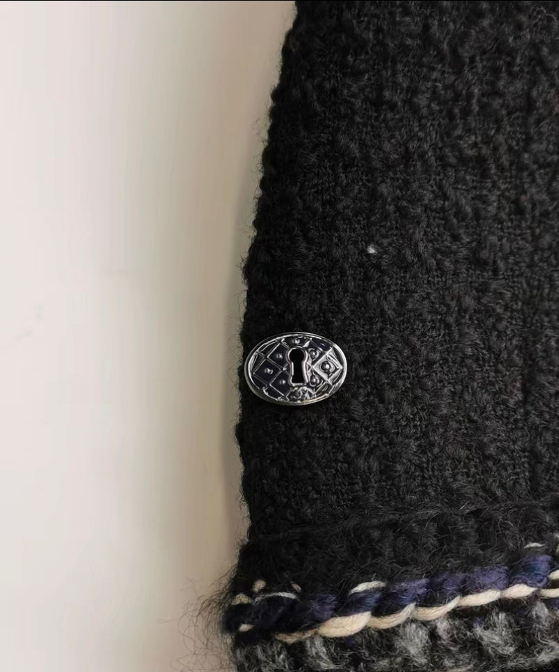 Chanel blazer collection 17A