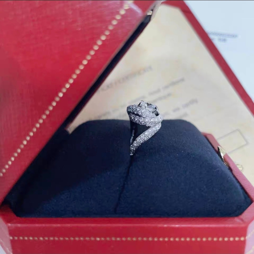 Cartier TRINITY RUBAN bague en diamant