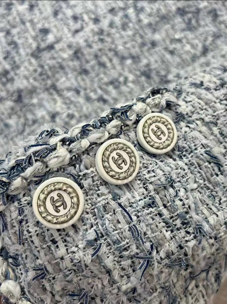 Chanel veste tweed neuf avec étiquette