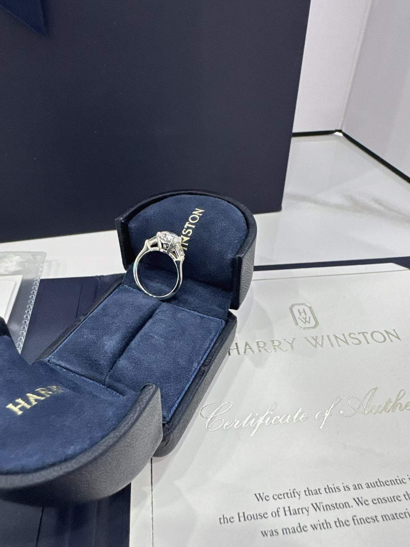 Harry Winston bague diamants