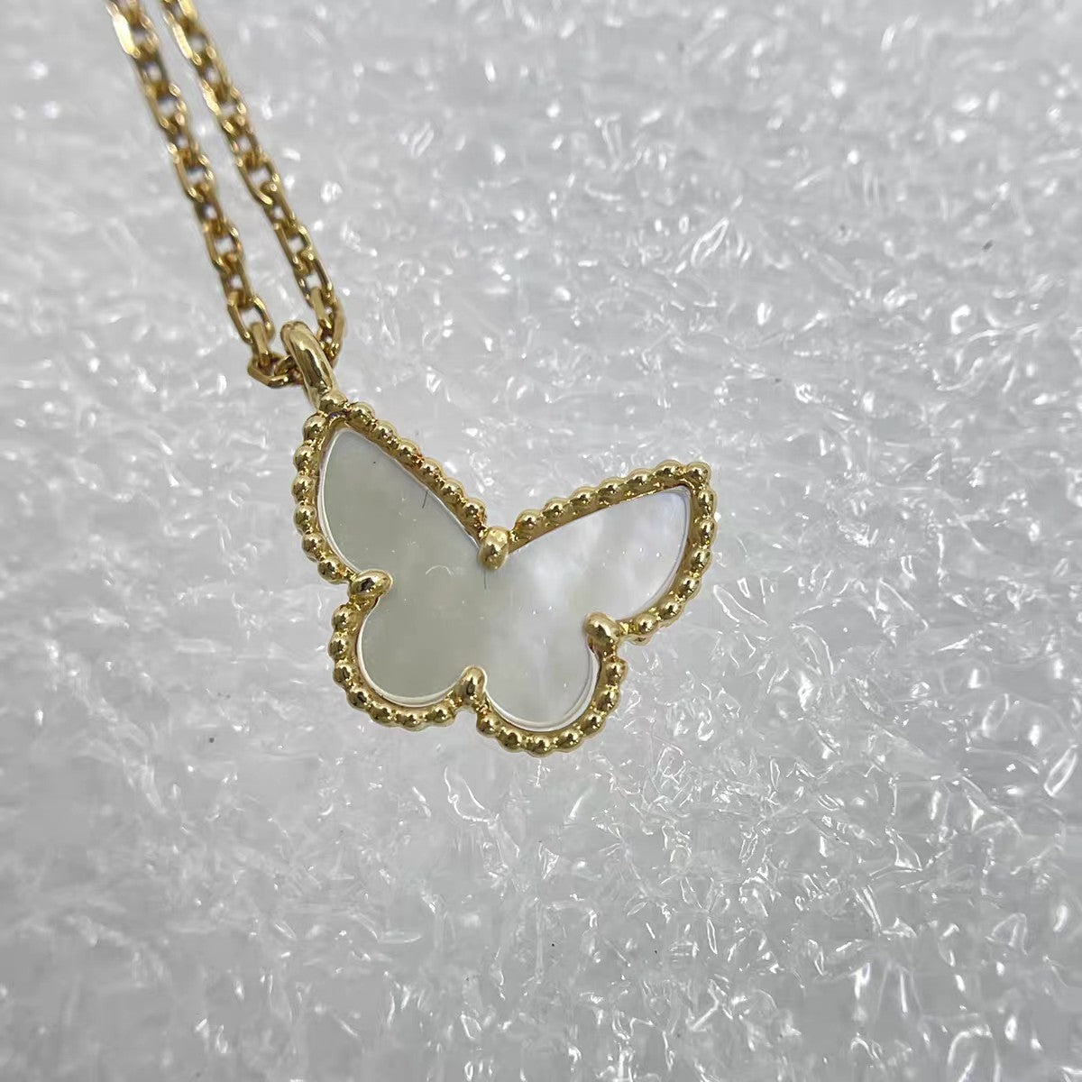Van cleef & Arpels Sweet Alhambra collier