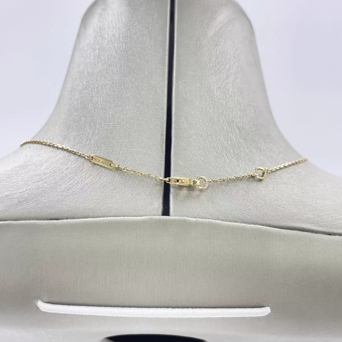 Van cleef &Arpels Sweet Alhambra collier