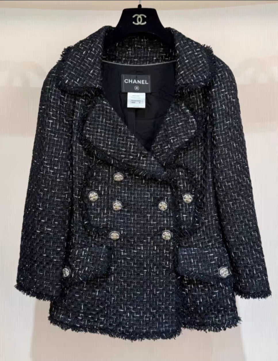 Chanel blazer tweed
