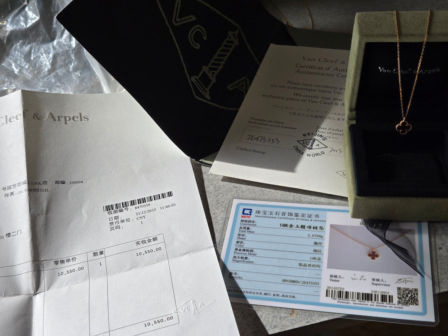 Van cleef &Arpels Sweet Alhambra collier